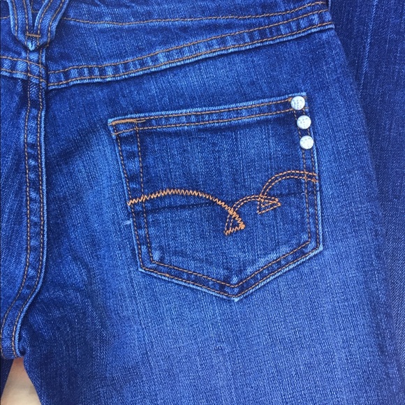 Miss Me Jeans - Picture 3 of 6